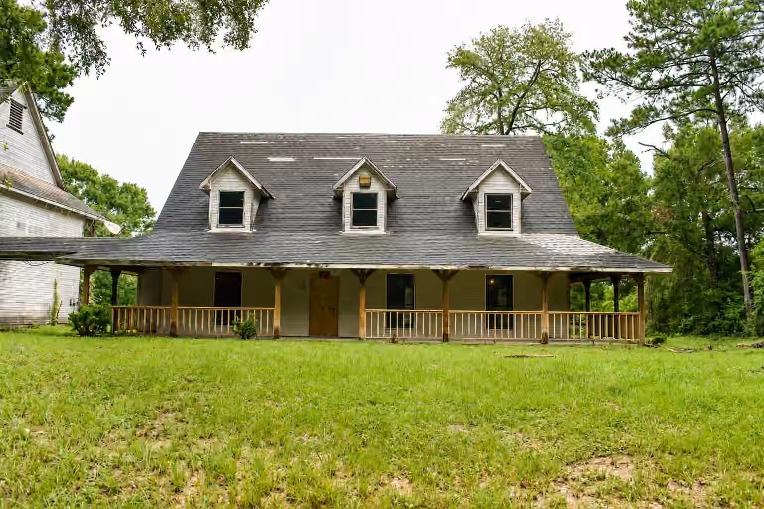 Photo of 400 Tymel Ln, Cleveland, TX 77328