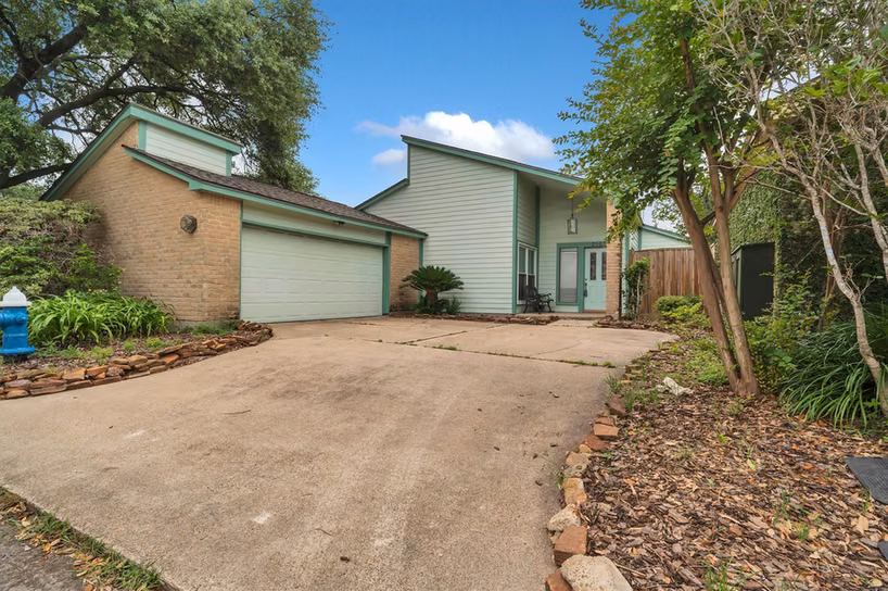 Photo 5 of 2163 Paso Rello Drive, Houston, TX