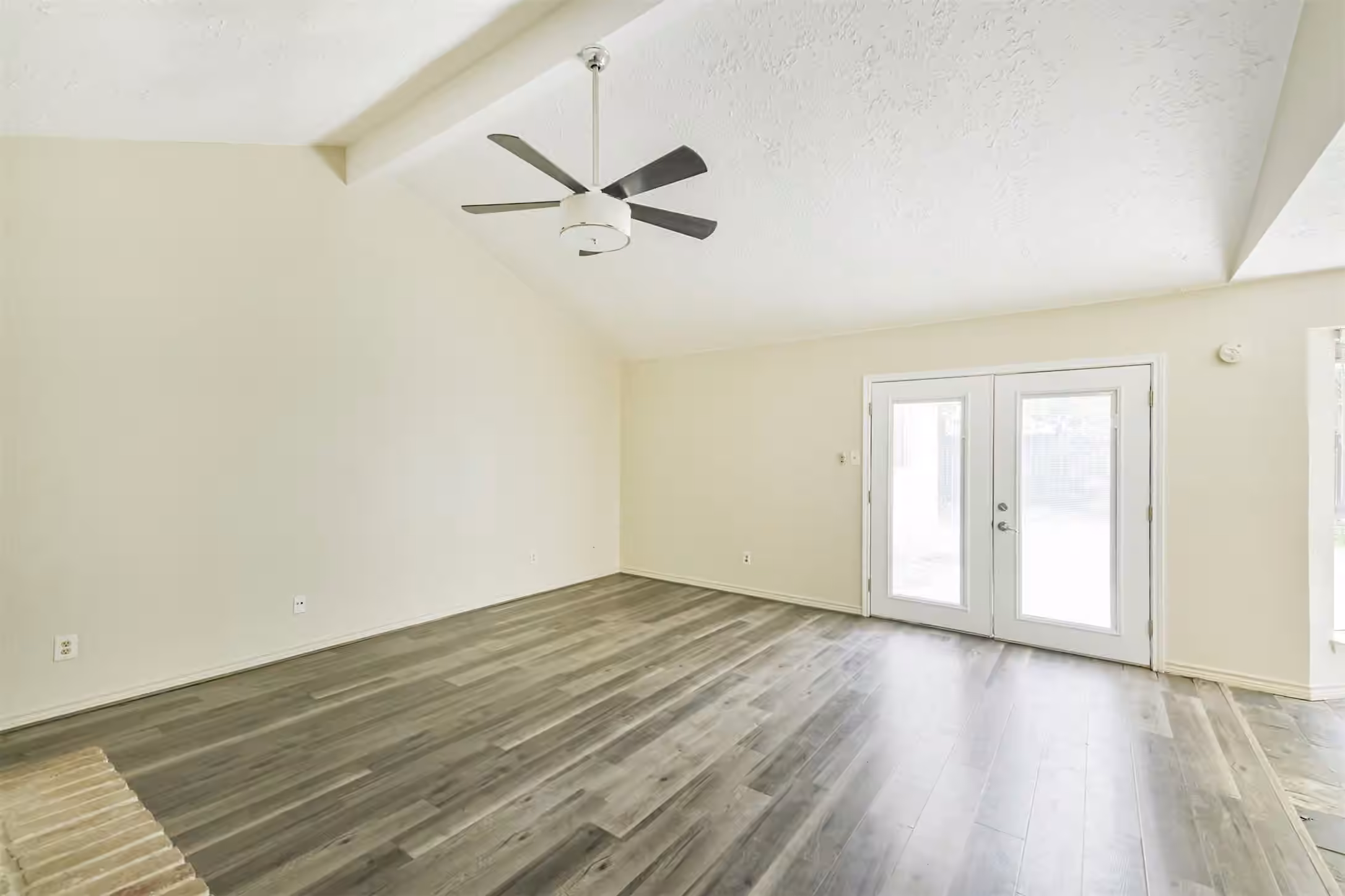 Photo 5 of 3411 Almondwood Drive, Spring, TX