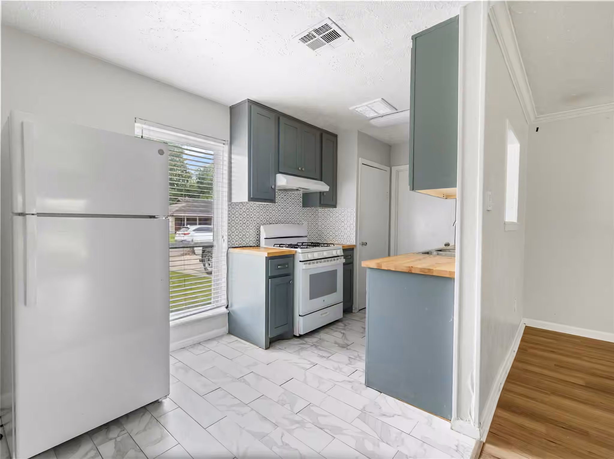 Photo 6 of 11939 Flushing Meadows Drive, Houston, TX