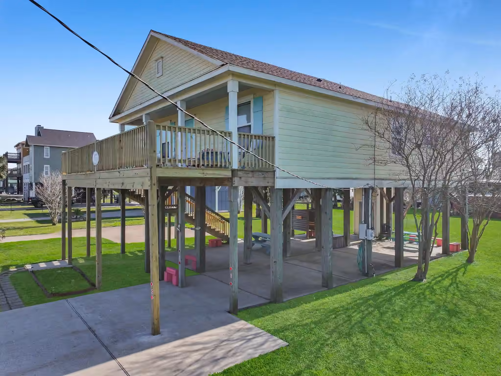 Photo 6 of 905 Sage Road, Crystal Beach, TX
