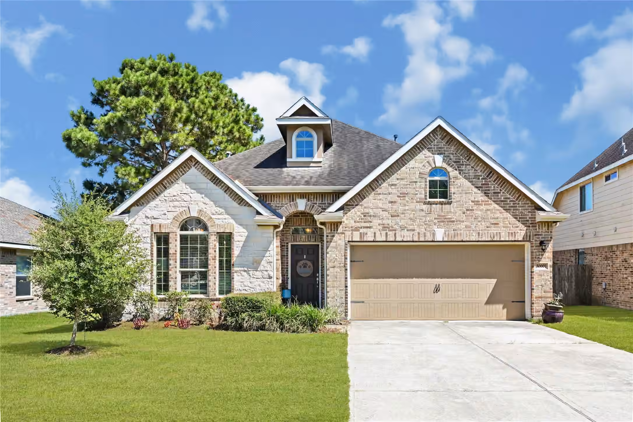 Photo of 30007 Saw Oaks Drive, Magnolia, TX 77355