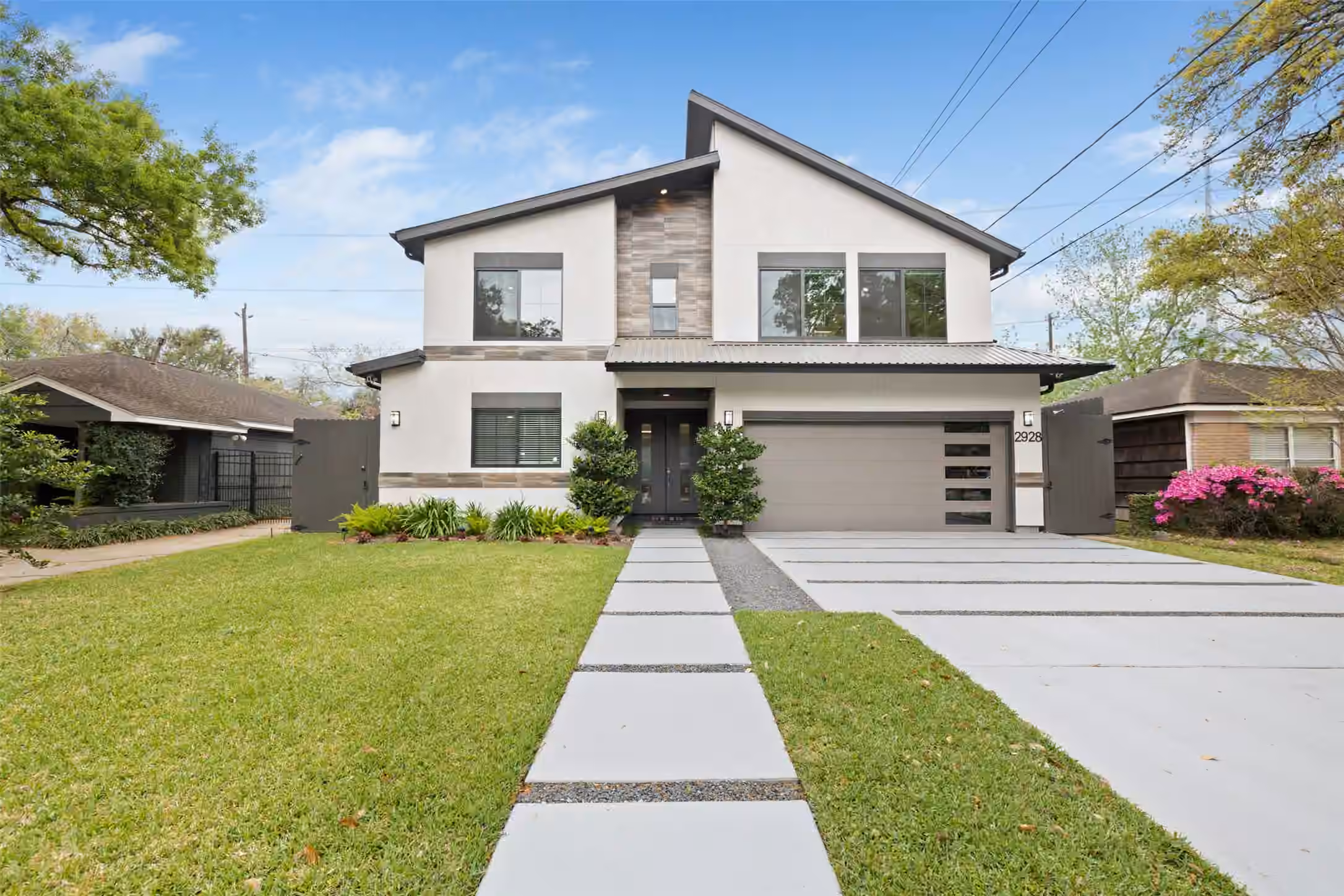 Photo of 2928 Suffolk Drive, Houston, TX 77027
