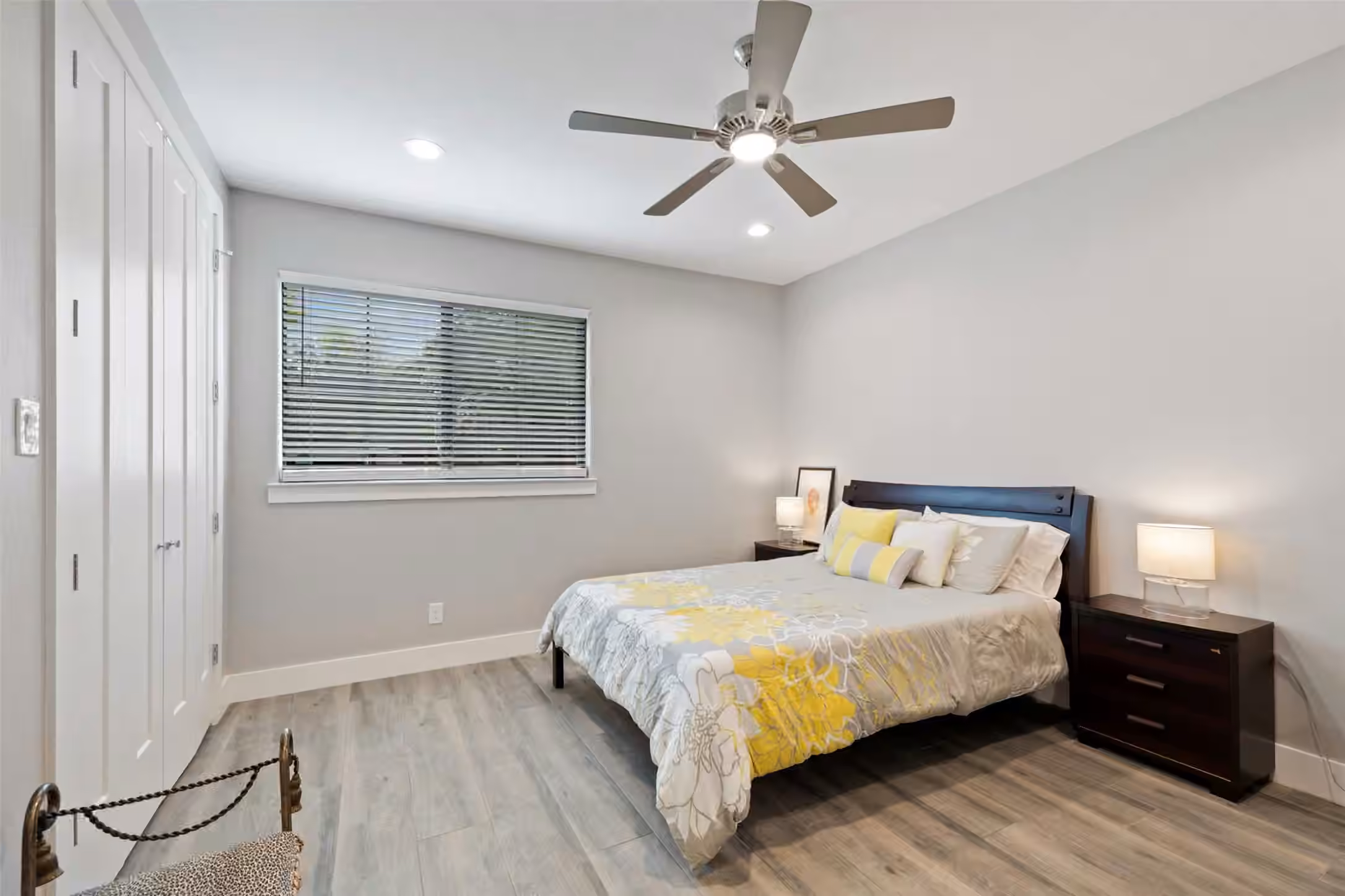 Photo 7 of 2928 Suffolk Drive, Houston, TX
