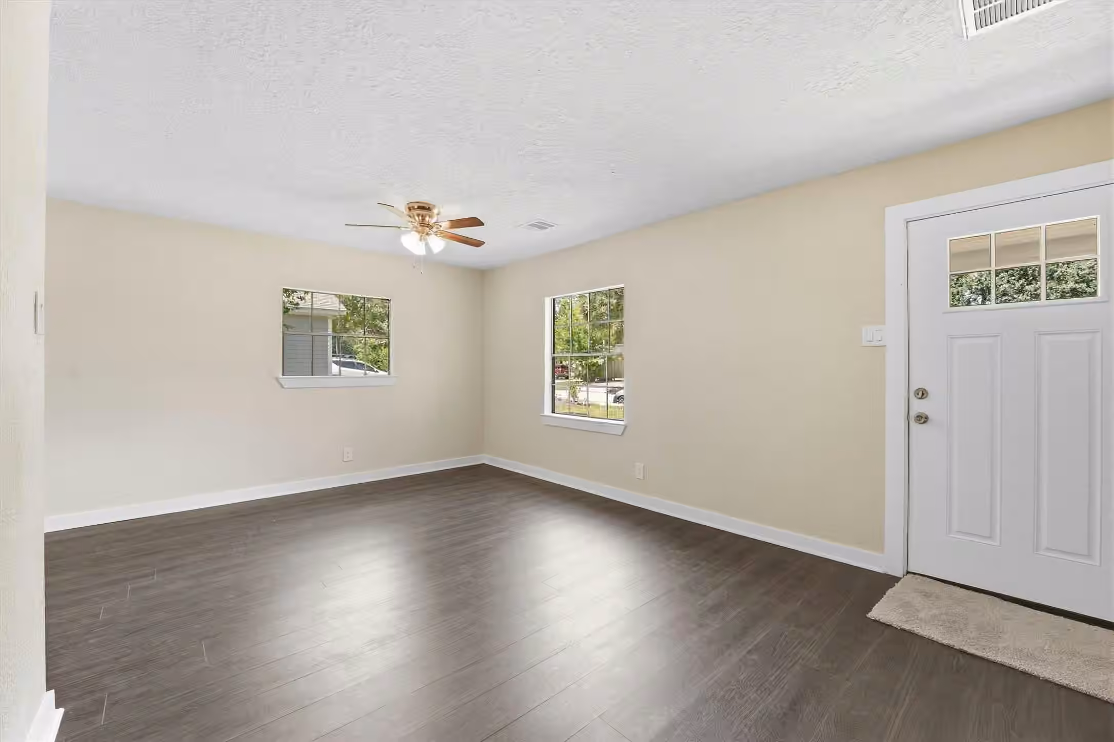 Photo 5 of 7038 Gillen Street, Hockley, TX