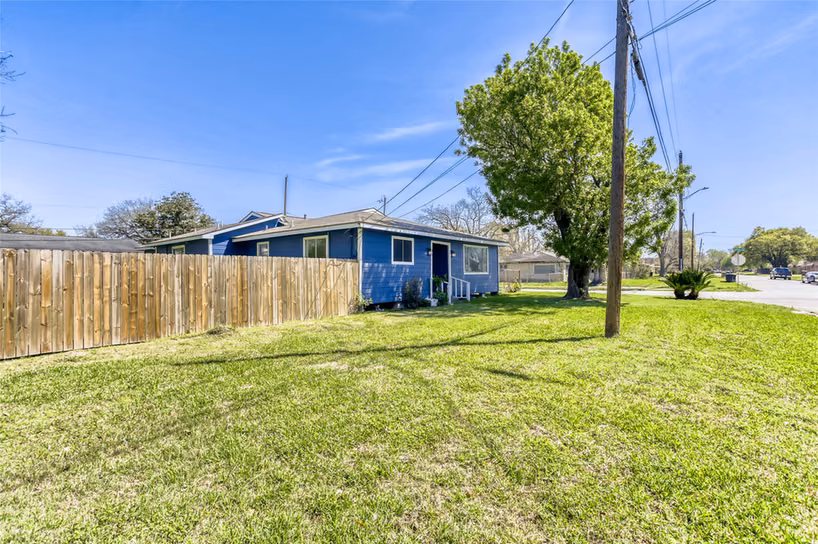 Photo 2 of 4843 Bricker Street, Houston, TX