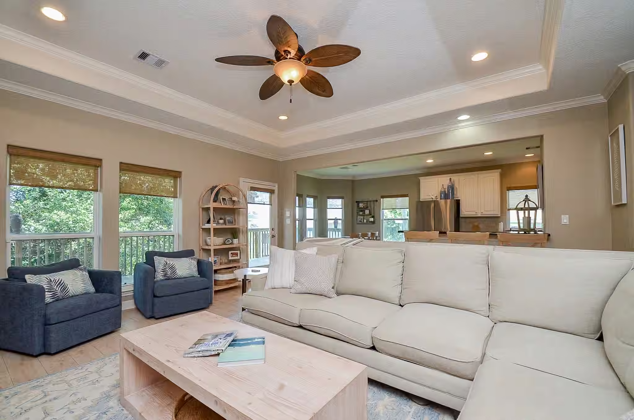 Photo 3 of 13823 Mutiny Lane, Galveston, TX