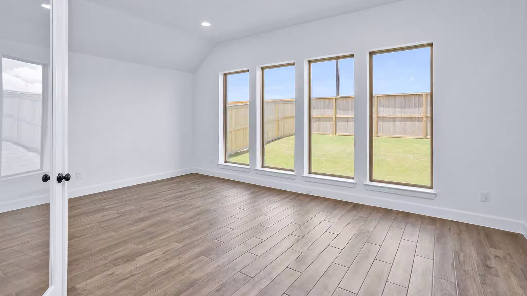 Photo 6 of 39023 Heron Beak Court, Magnolia, TX