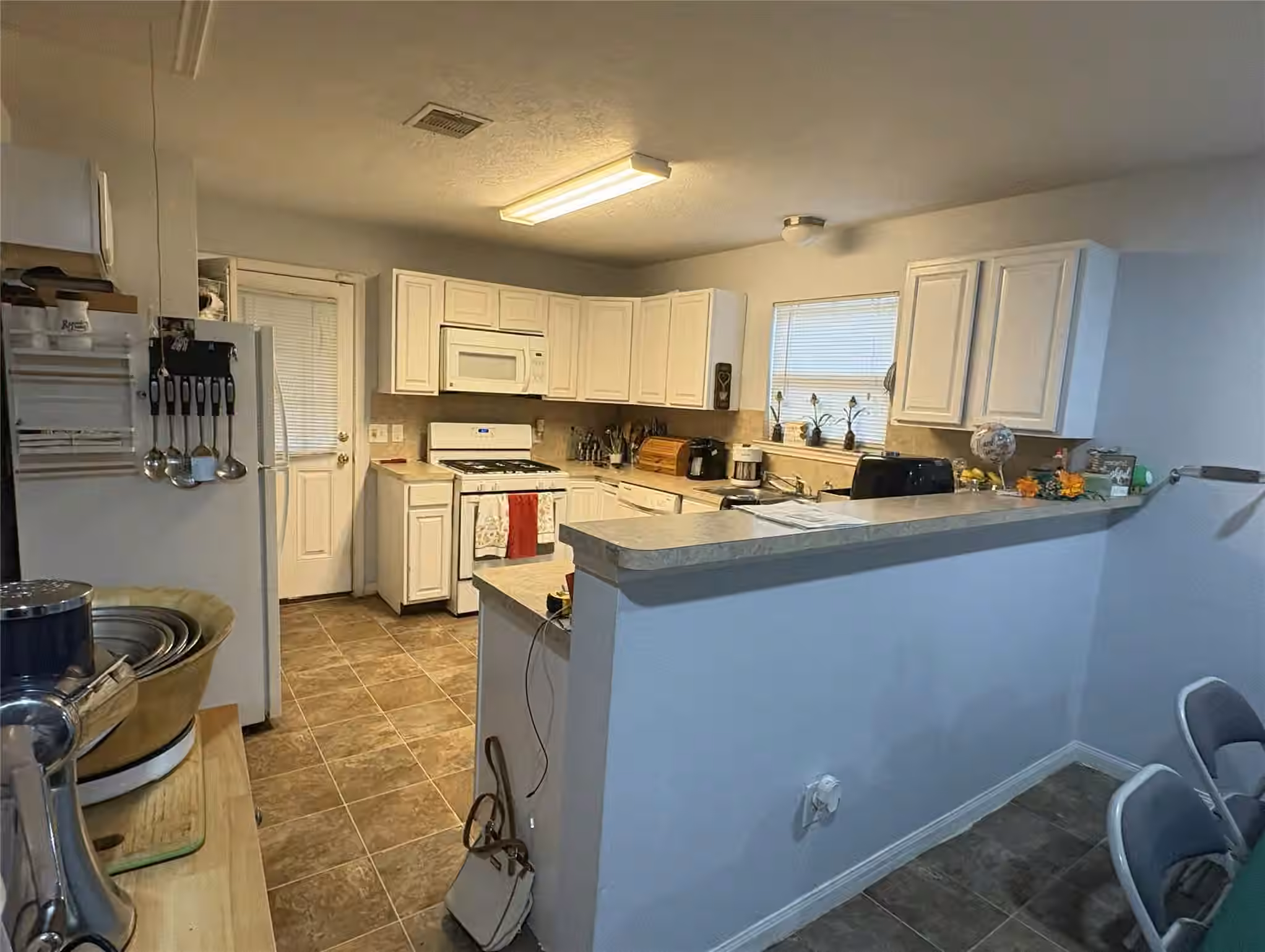 Photo 3 of 12551 Hammill Path Dr Drive, Houston, TX