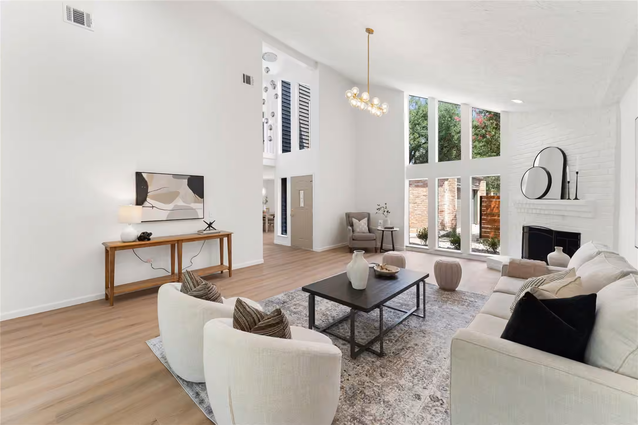Photo 4 of 12223 Gladewick Drive, Houston, TX