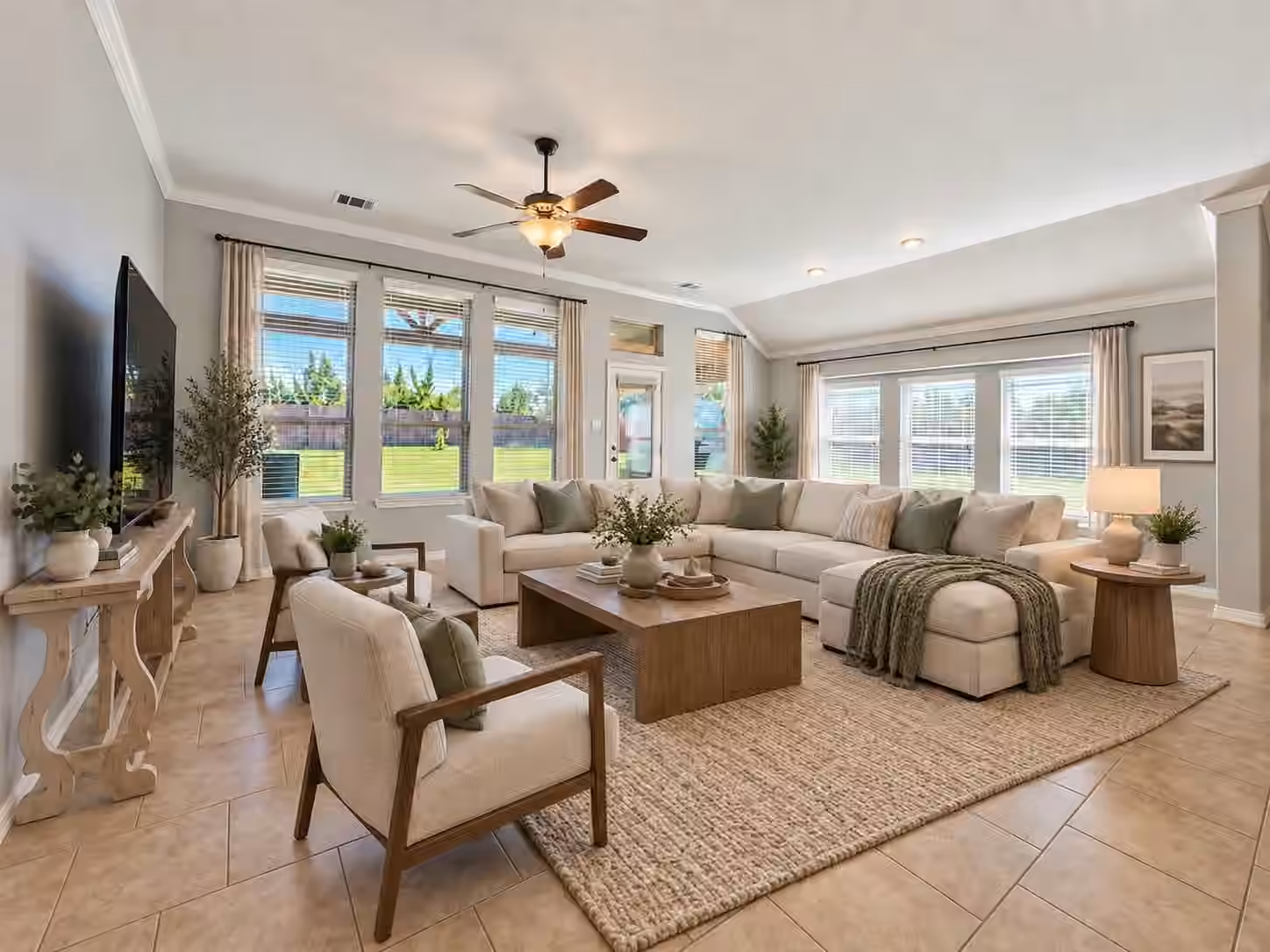 Photo 4 of 18302 Rowand Path, Richmond, TX