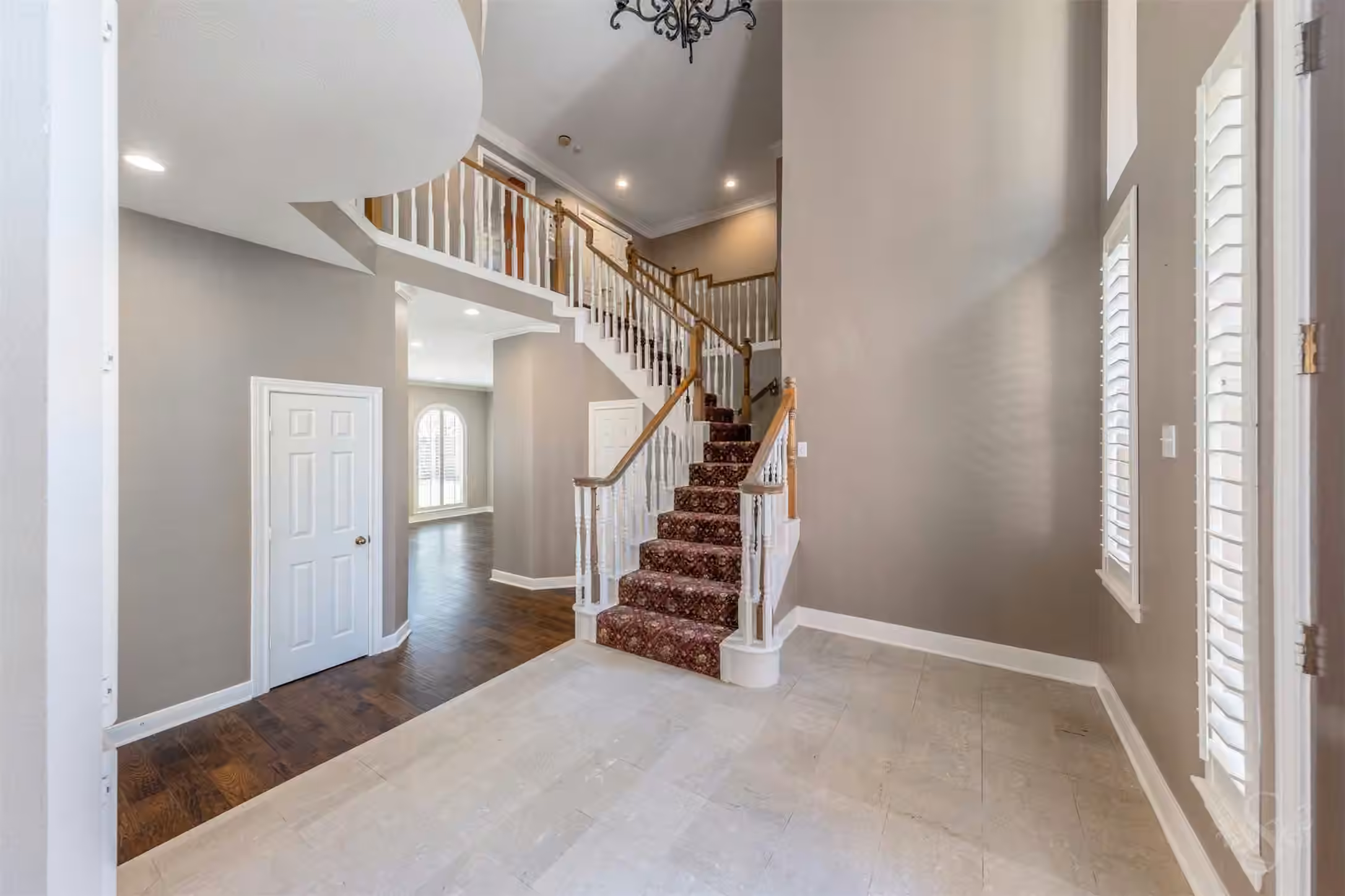 Photo 5 of 3722 Springhill Ln, Sugar Land, TX