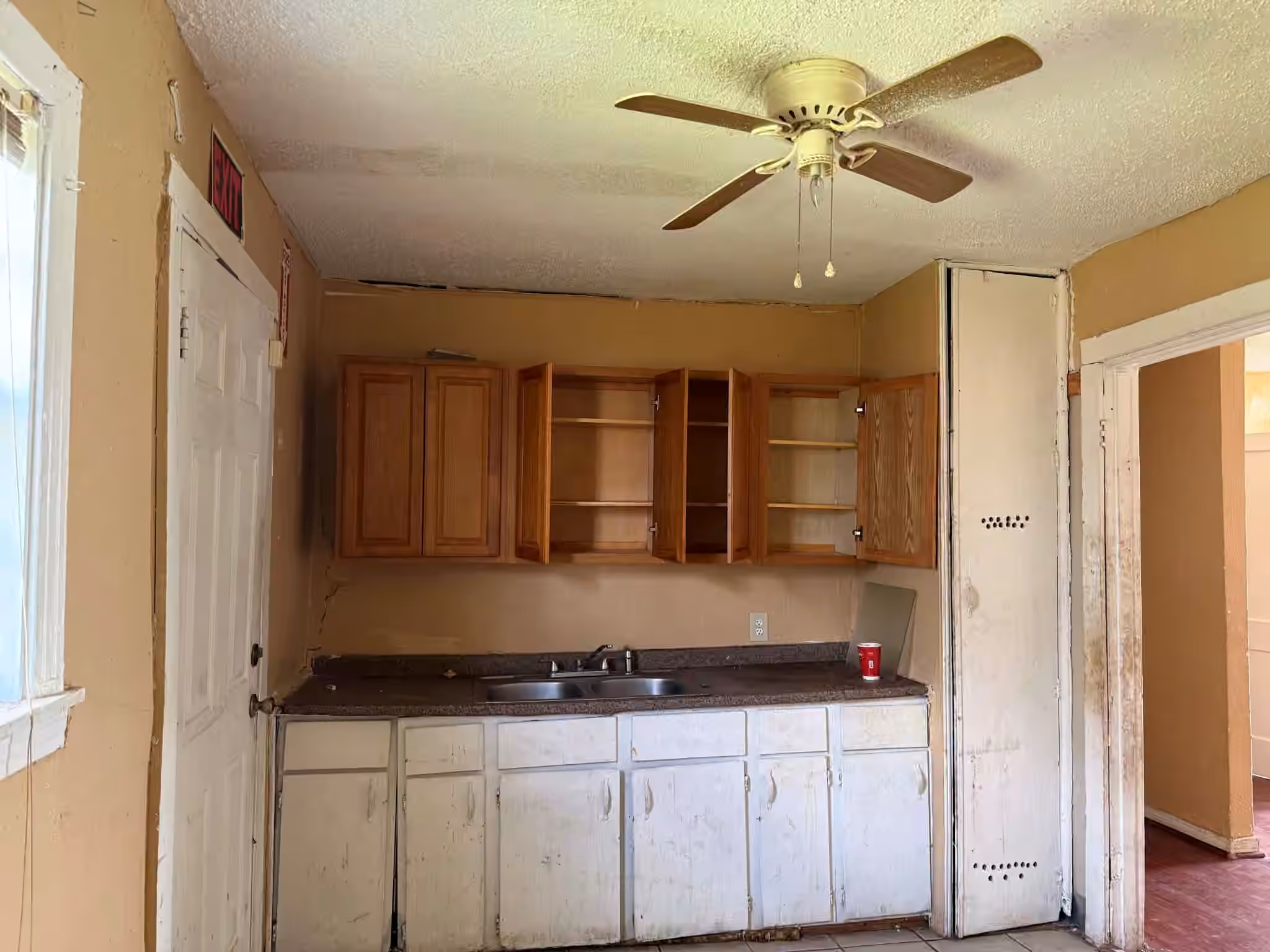 Photo 4 of 4809 Wenda Street, Houston, TX