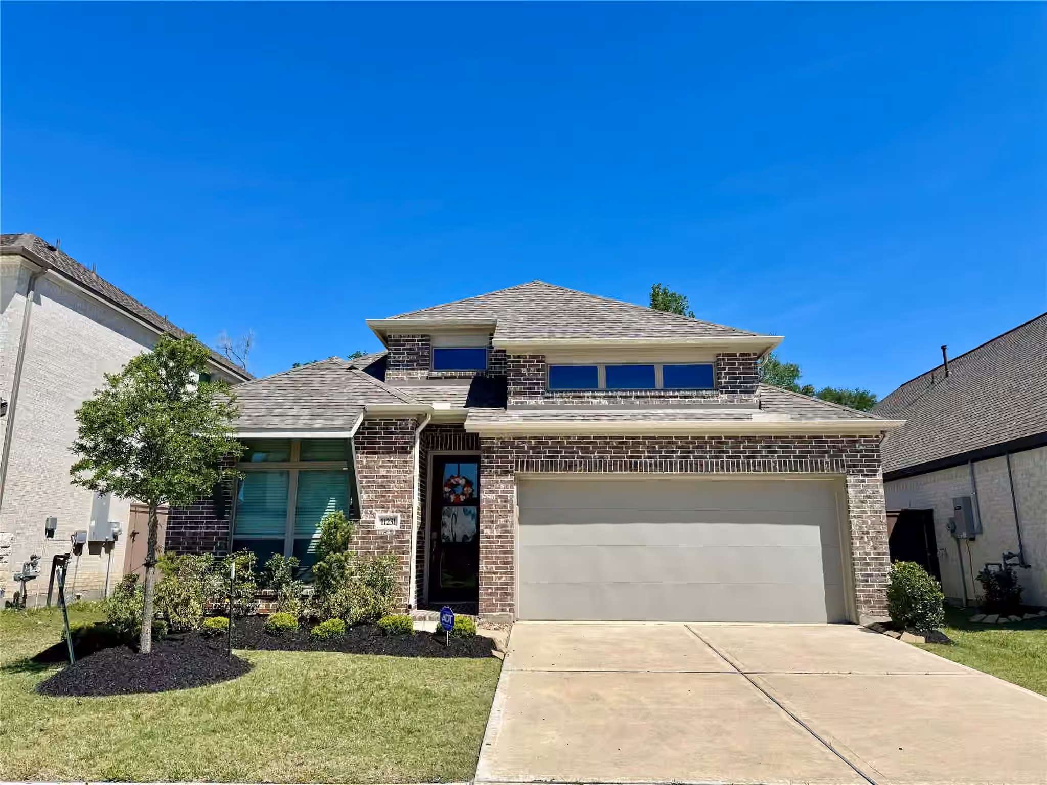 Photo 2 of 11231 Burgus Farm Road, Humble, TX