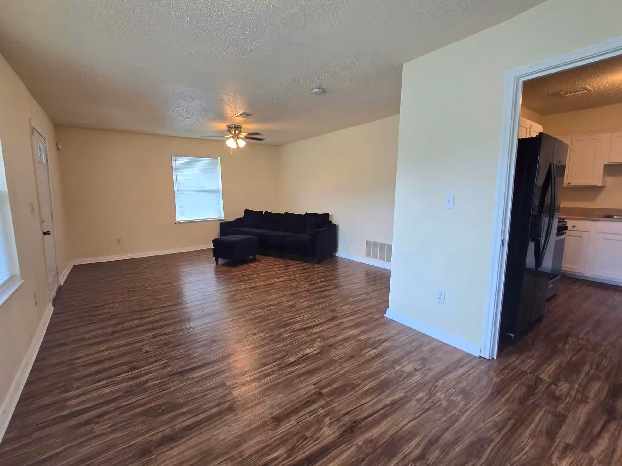 Photo 3 of 5218 Kelso Street, Houston, TX