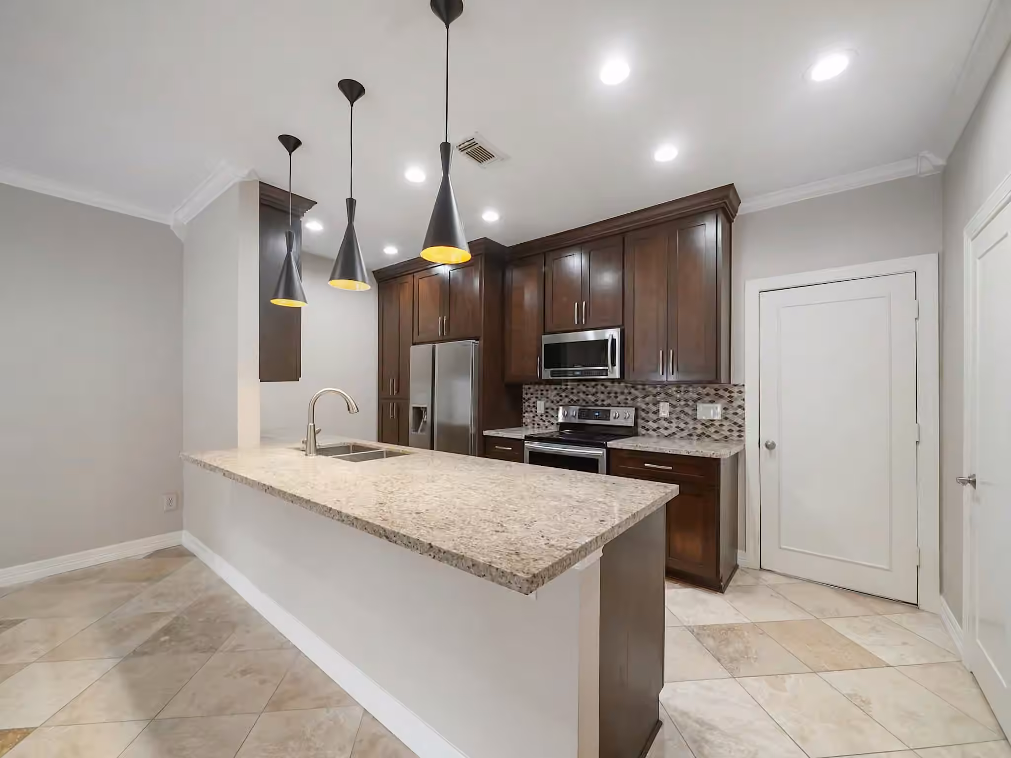 Photo 2 of 6000 Reims Road 2205, Houston, TX