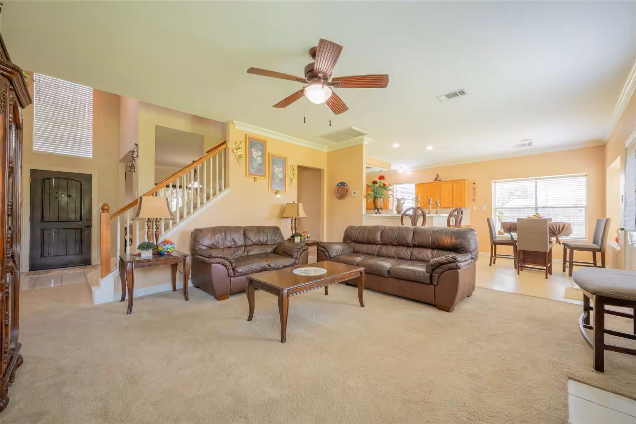 Photo 3 of 12442 Hamillcrest Drive, Houston, TX