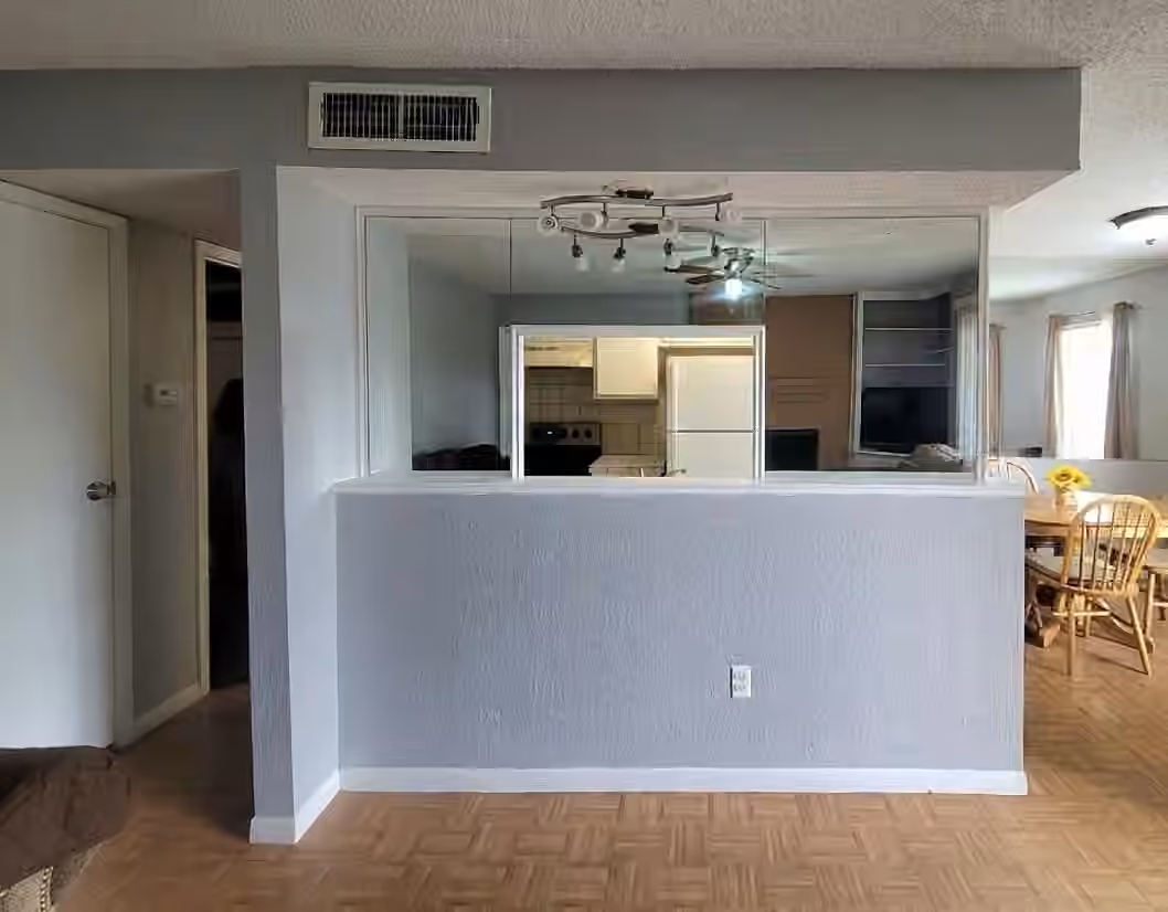 Photo 6 of 3919 Fairmont Parkway 255, Pasadena, TX