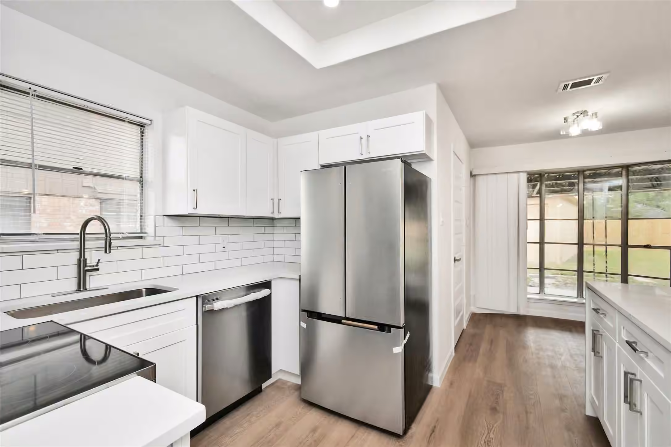 Photo 5 of 12110 Kirkholm Drive, Houston, TX