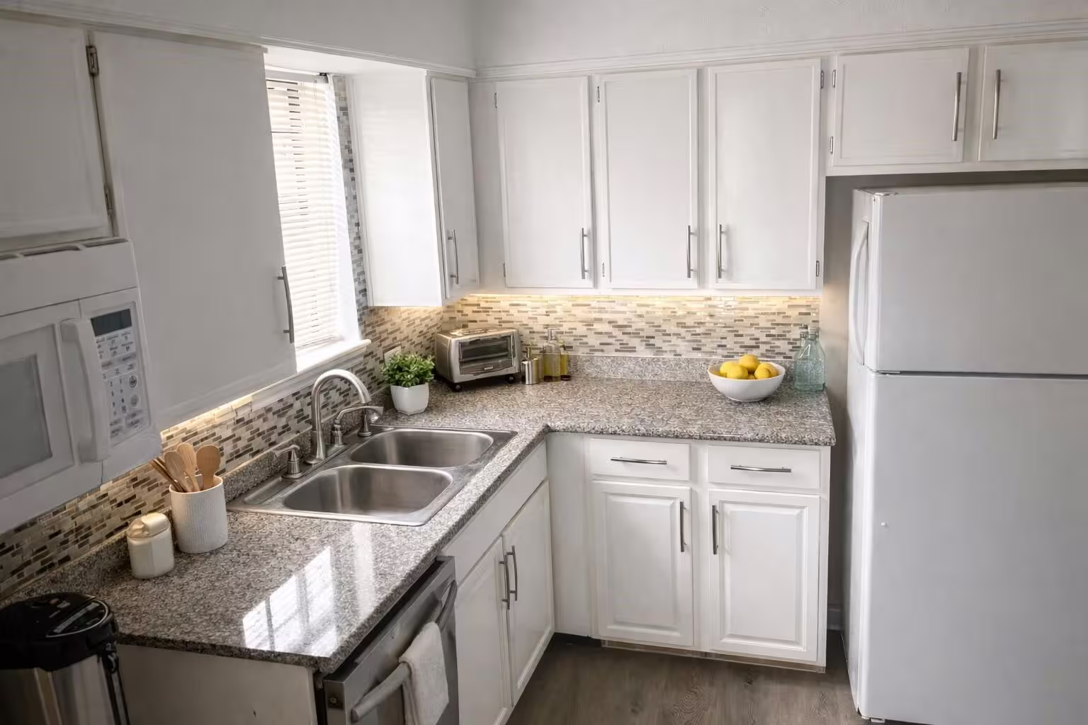 Photo 3 of 12500 Sandpiper Drive 84, Houston, TX