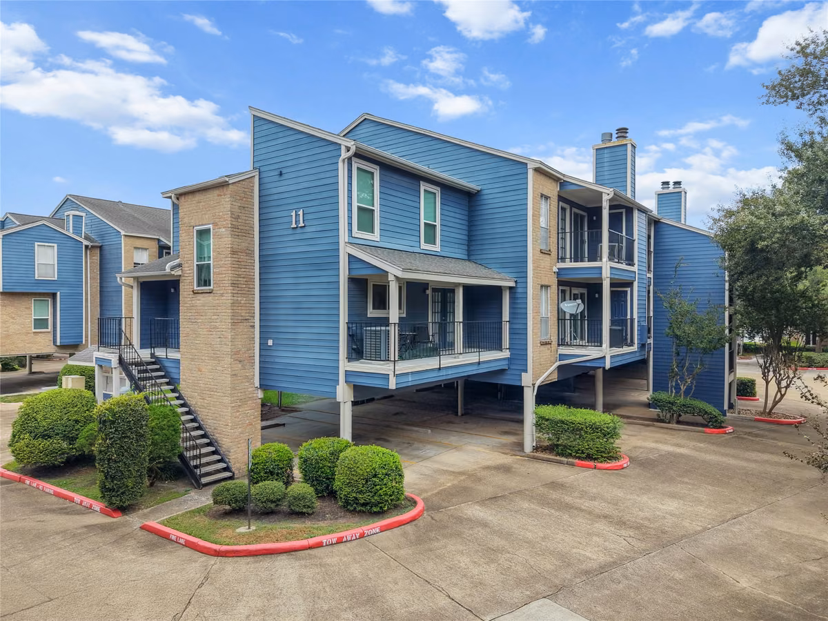 Photo of 18515 Egret Bay Boulevard 1103, Webster, TX 77058