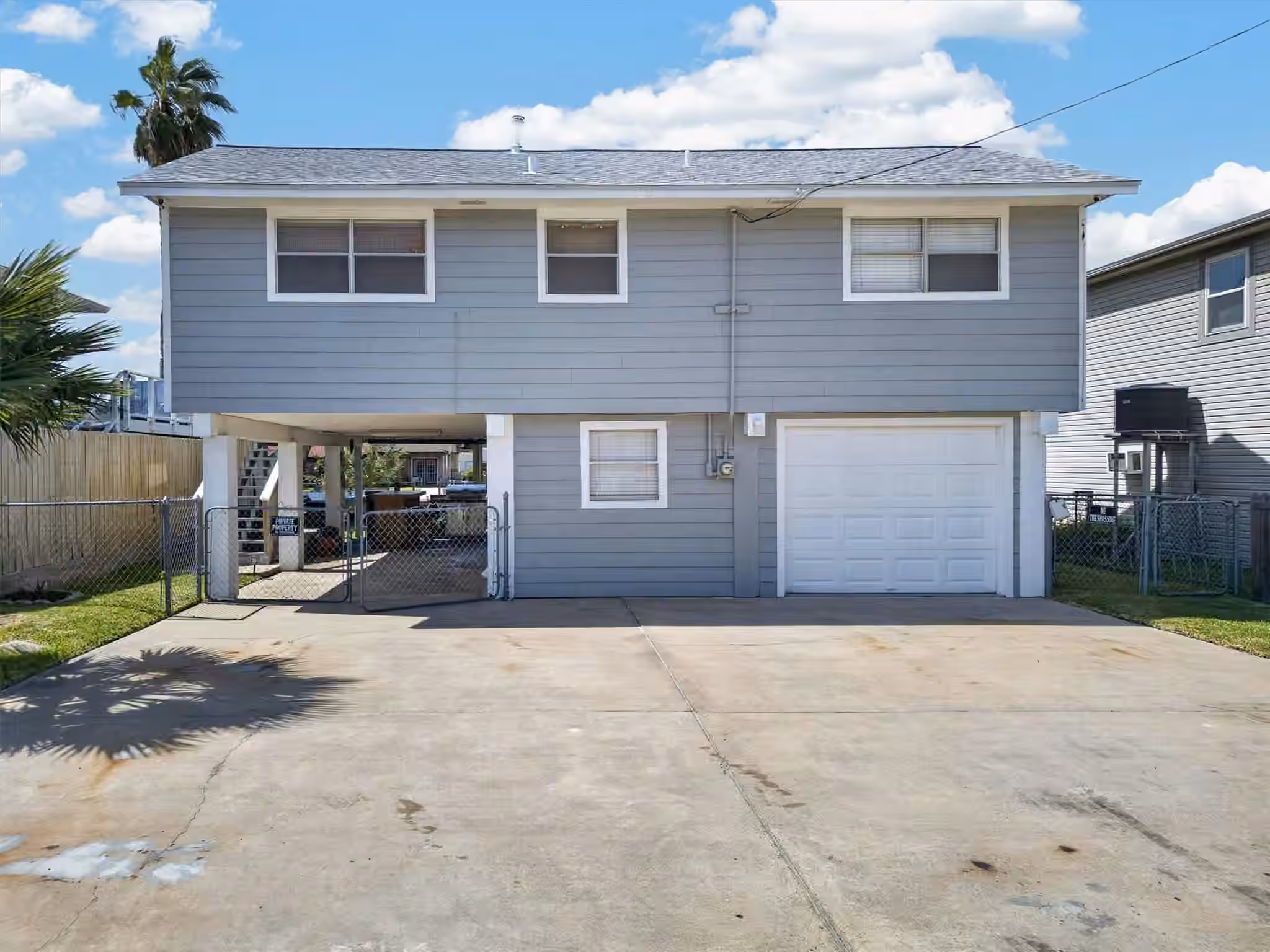 Photo of 615 Warsaw Street, Bayou Vista, TX