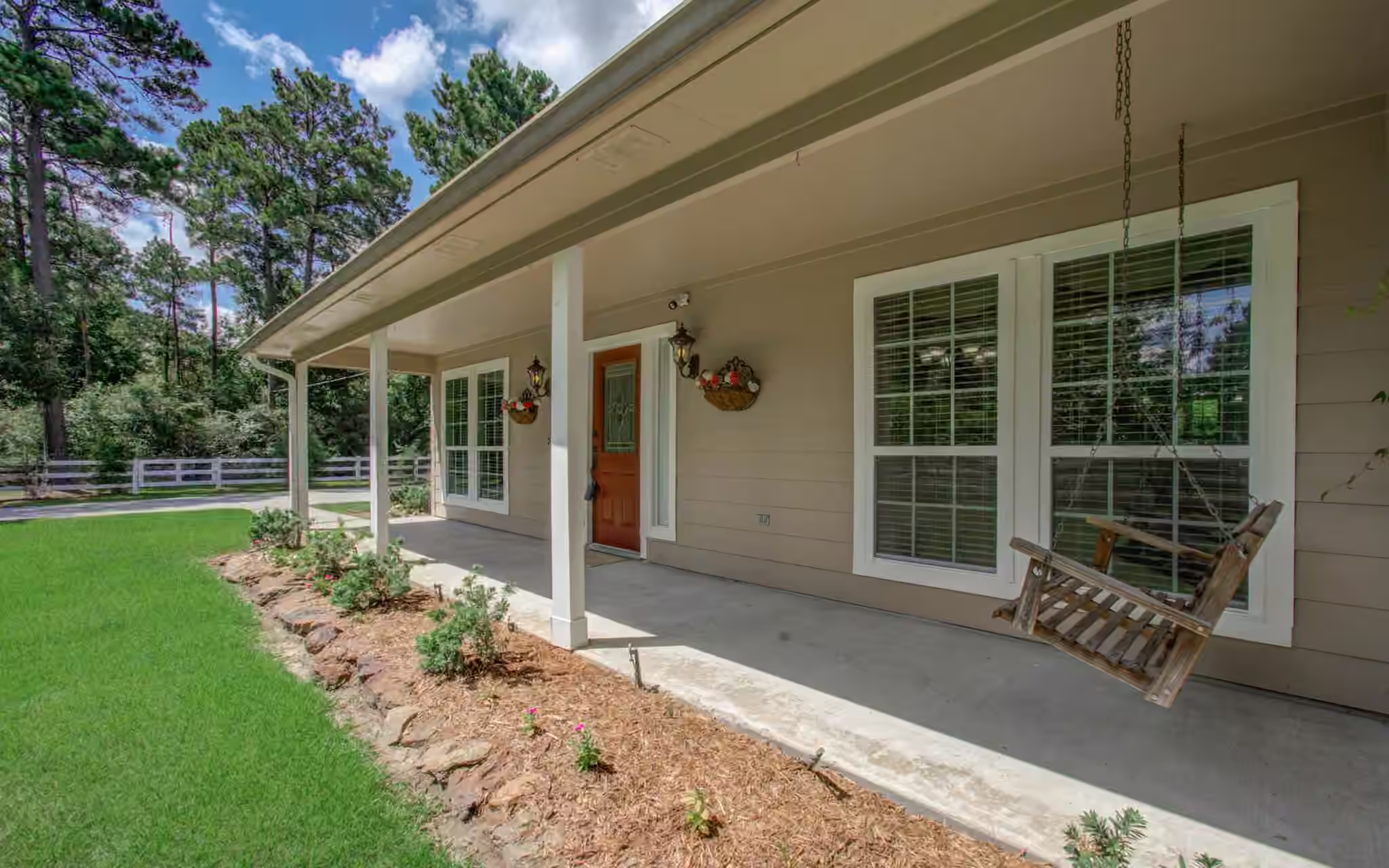 Photo 6 of 20203 TIMBER RIDGE Drive, Magnolia, TX