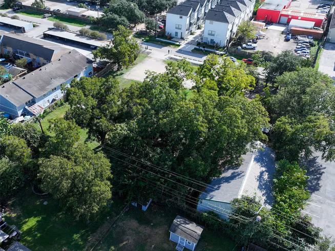Photo 5 of 1405 Cedar Post Lane, Houston, TX
