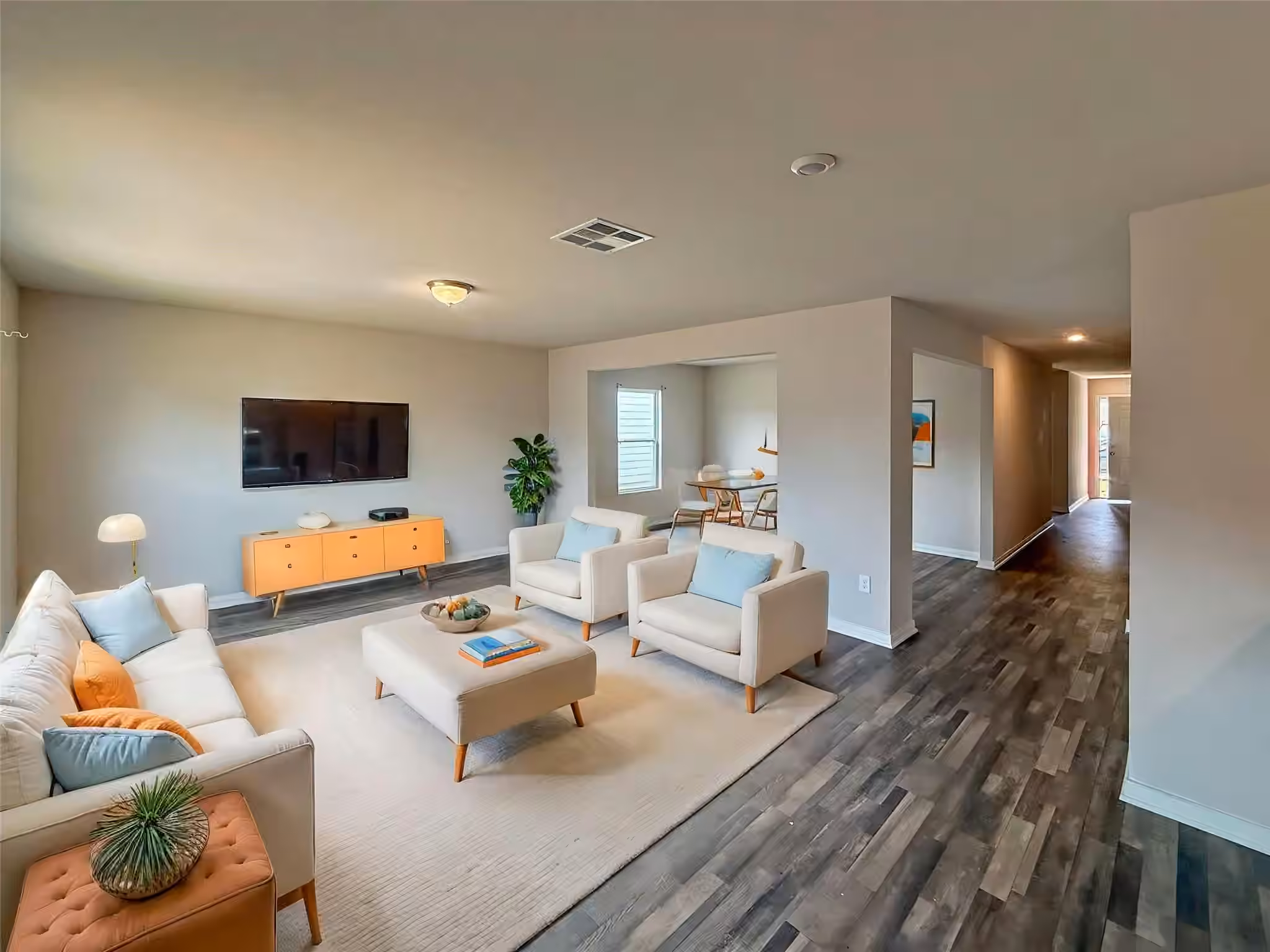 Photo 2 of 10123 Cerritos Drive, Conroe, TX