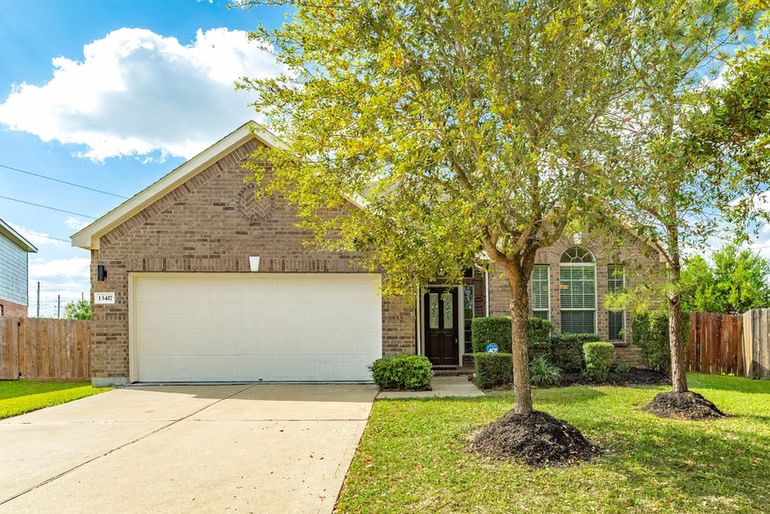 Photo of 13417 Star Creek Lane, Rosharon, TX 77583