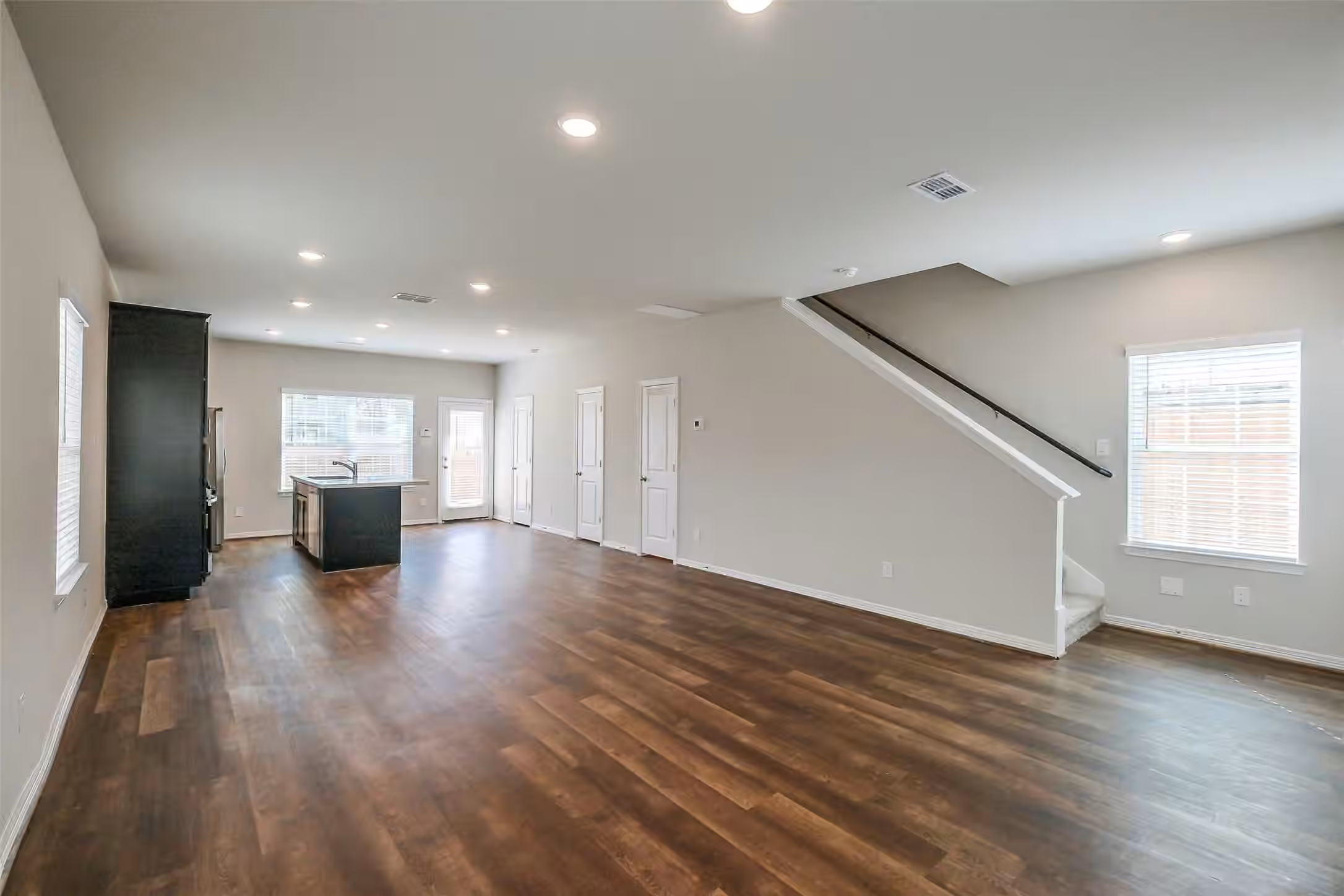 Photo 7 of 6411 Paris Street, Houston, TX