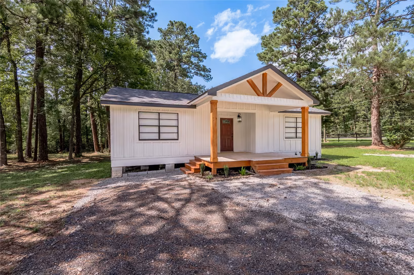 Photo of 134 Lake L Drive, Trinity, TX 75862