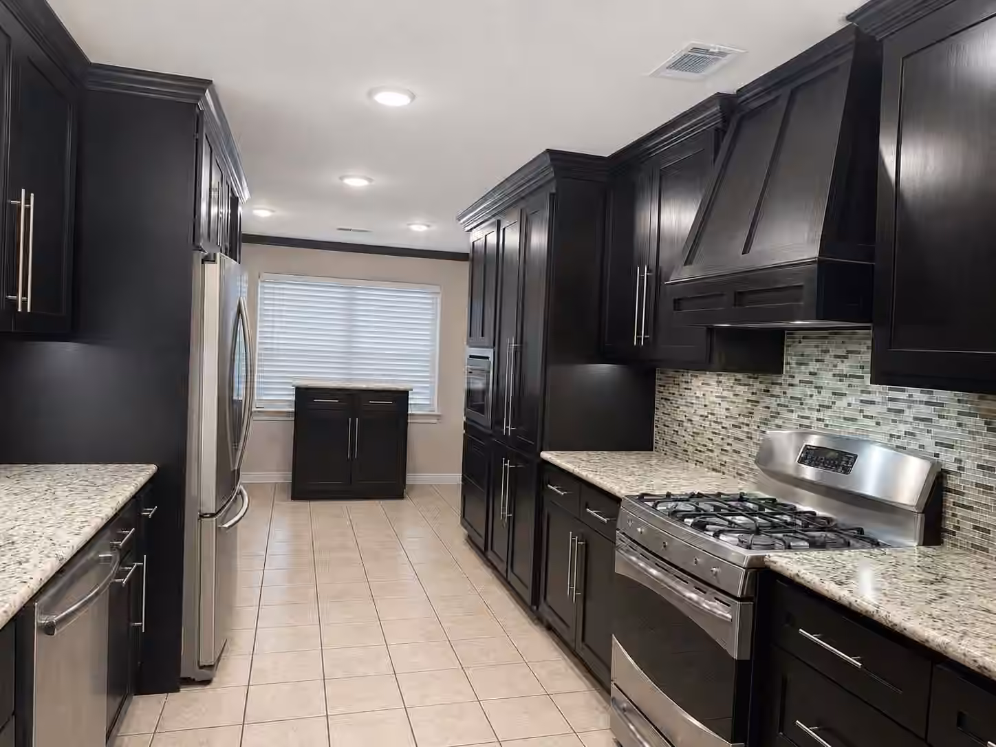 Photo 3 of 6427 Hunterstone Court, Houston, TX