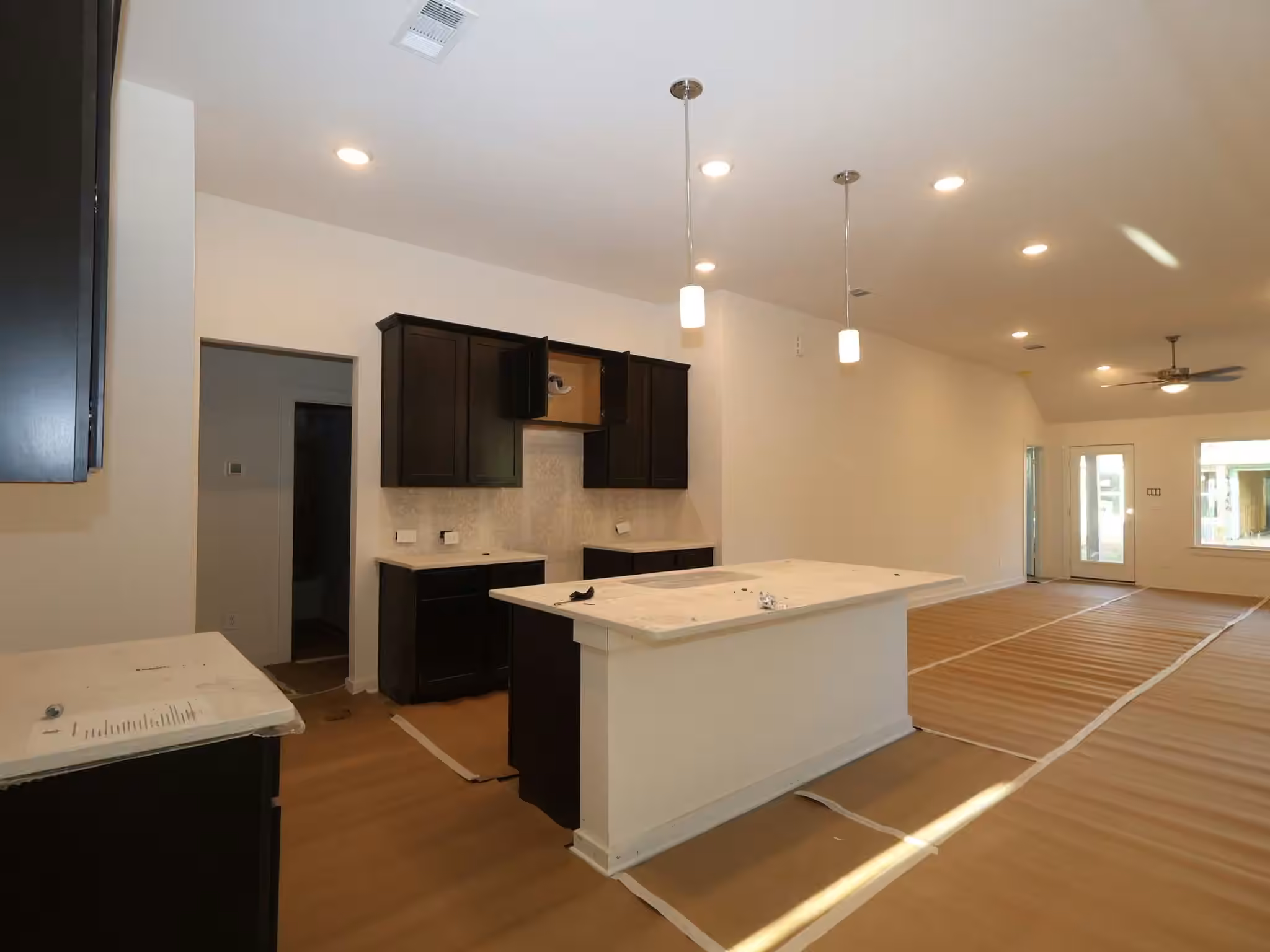 Photo 3 of 16731 Largetooth Aspen Lane, New Caney, TX