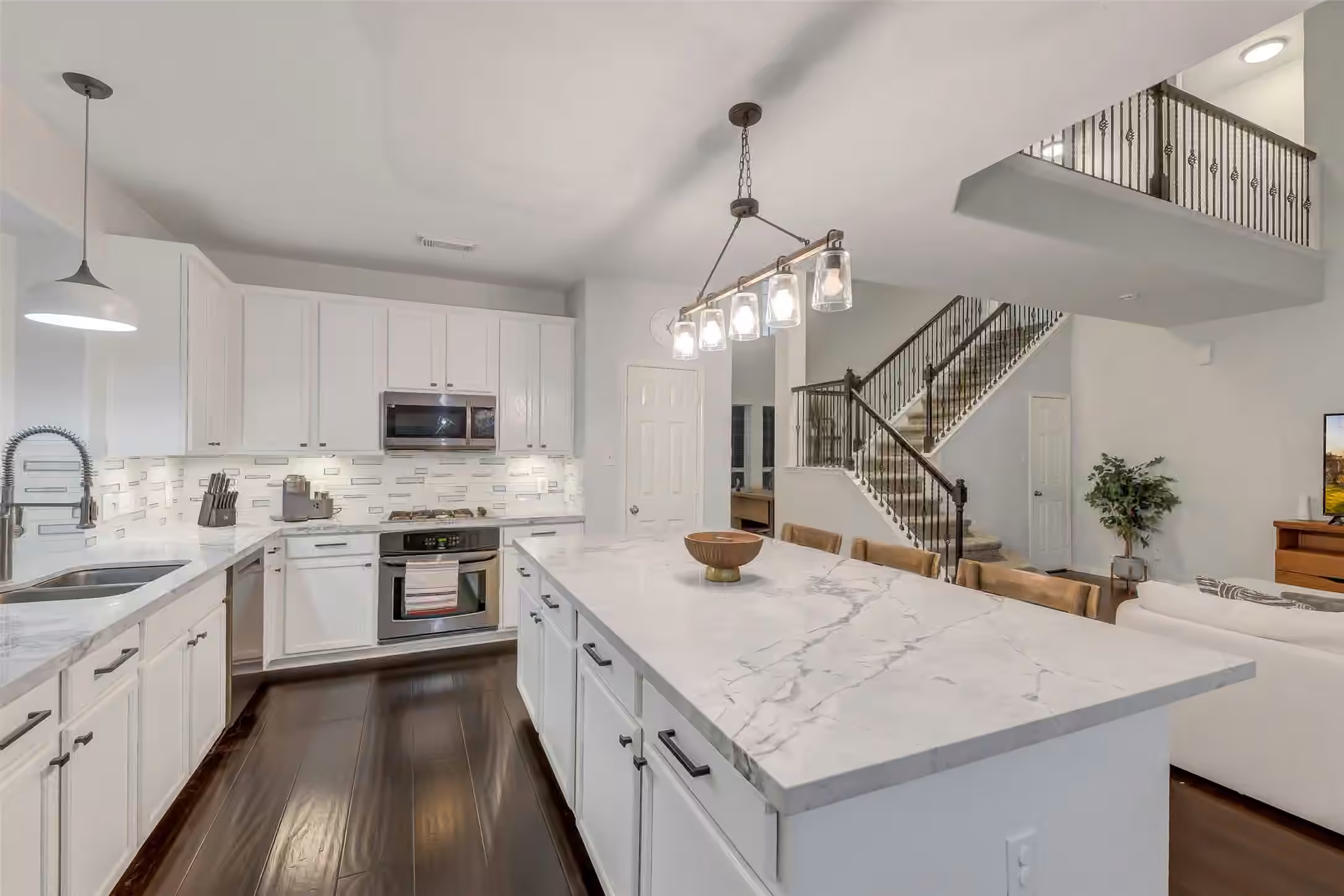 Photo 3 of 30214 Vinebriar Drive, Spring, TX