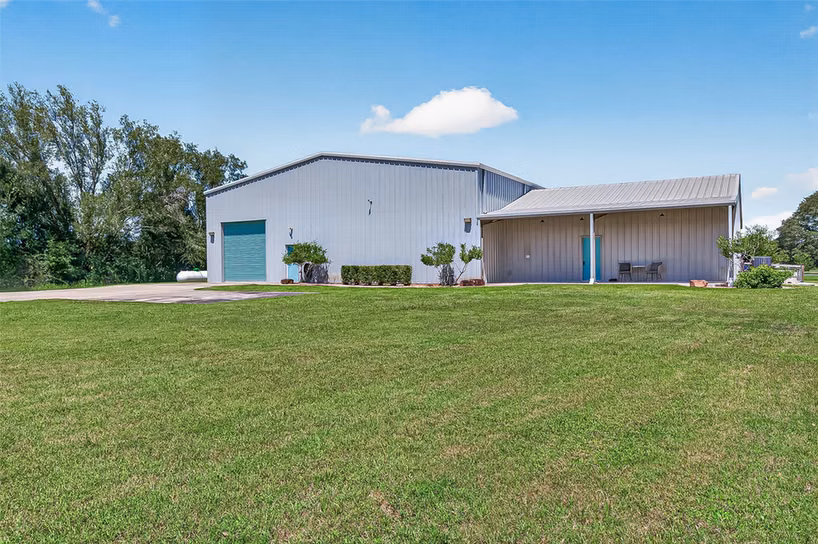 Photo 6 of 22610 Cessna Road, Needville, TX