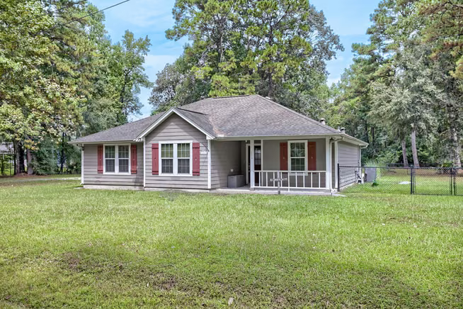 Photo 3 of 336 Wild Oak Drive, Huffman, TX