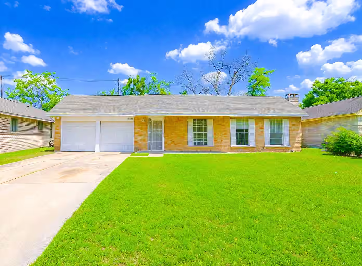 Photo of 10930 W Bellfort Avenue, Houston, TX