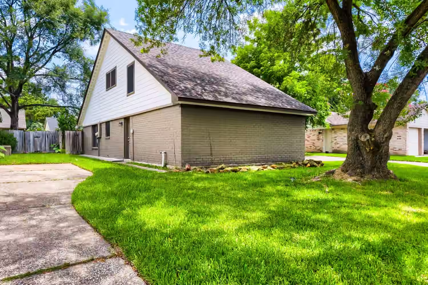 Photo 5 of 5819 Culross Close, Humble, TX