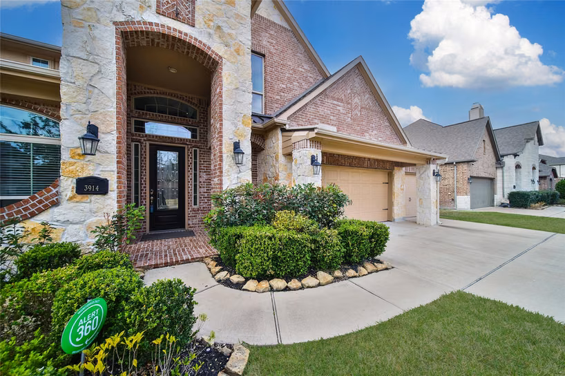 Photo 5 of 3914 Birdsall Falls Lane, Katy, TX