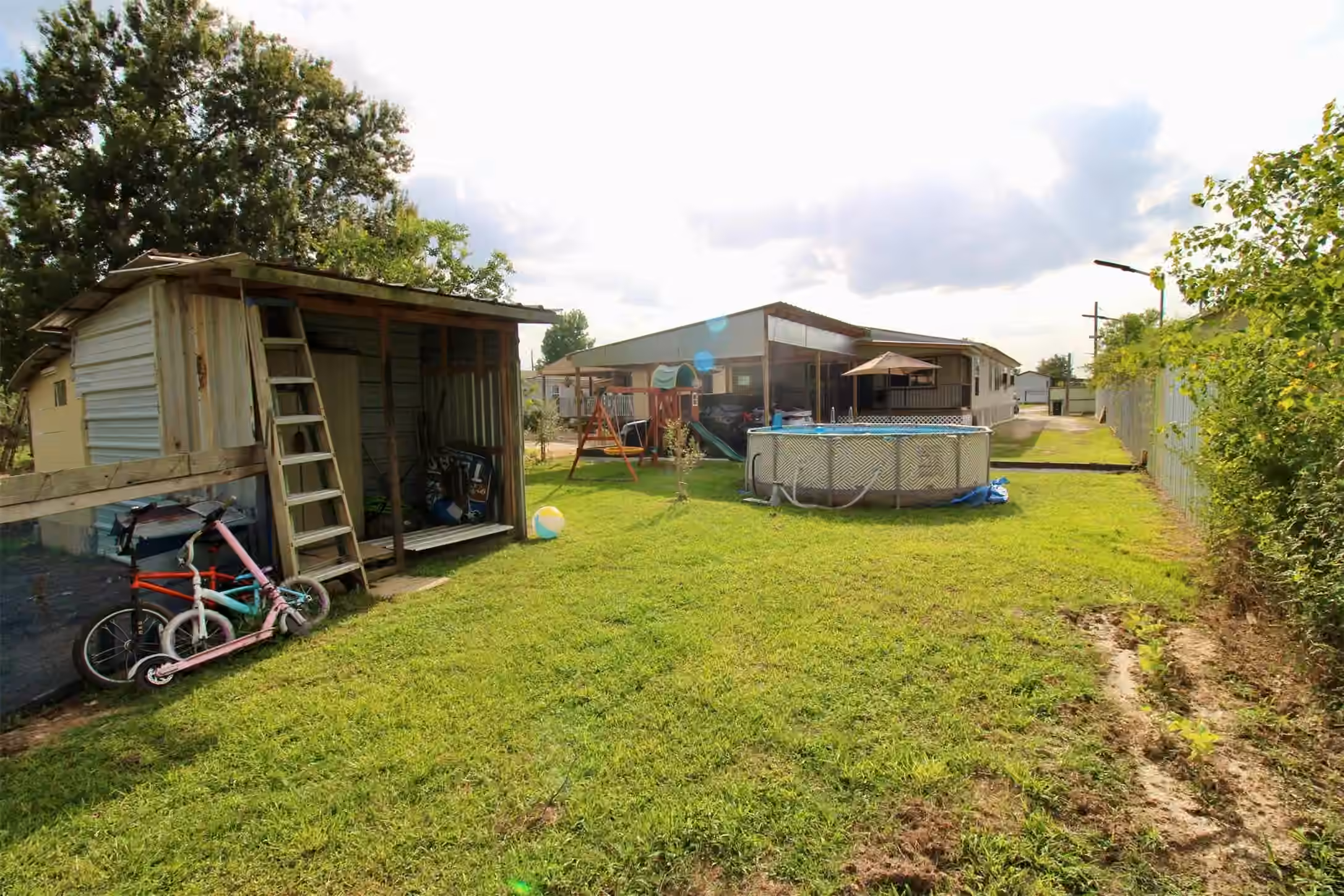 Photo 5 of 254 Road 5102h, Cleveland, TX