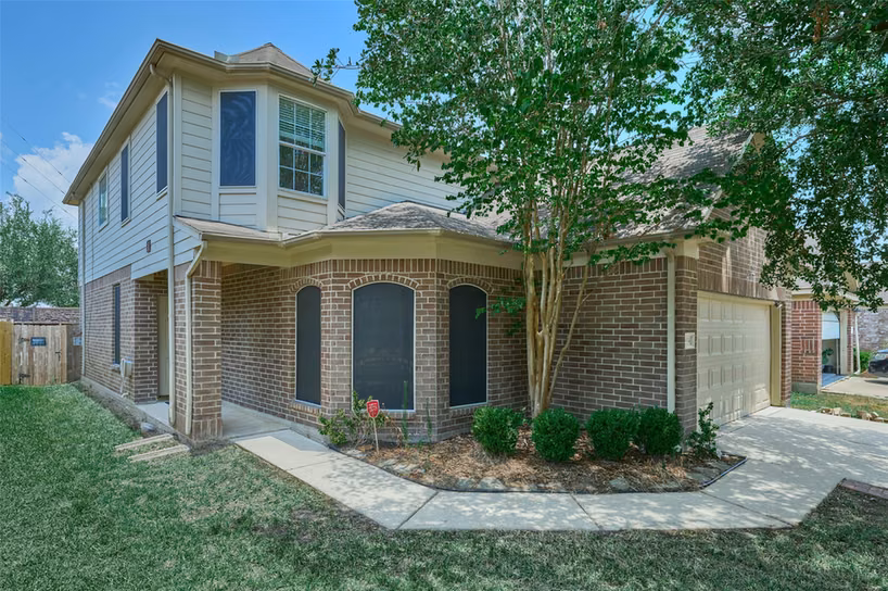 Photo of 18534 ALEMARBLE OAK Street, Cypress, TX