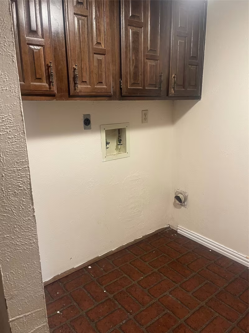 Photo 7 of 5110 Gretna Green Drive, Houston, TX