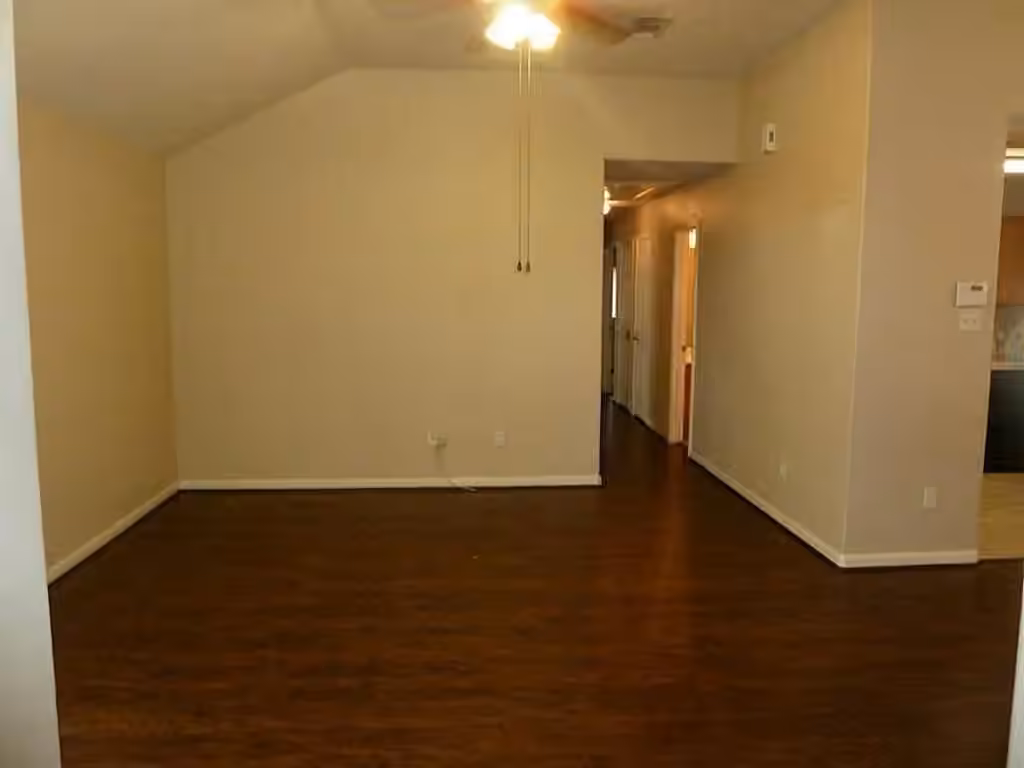Photo 6 of 4015 Bealey Lane, Houston, TX