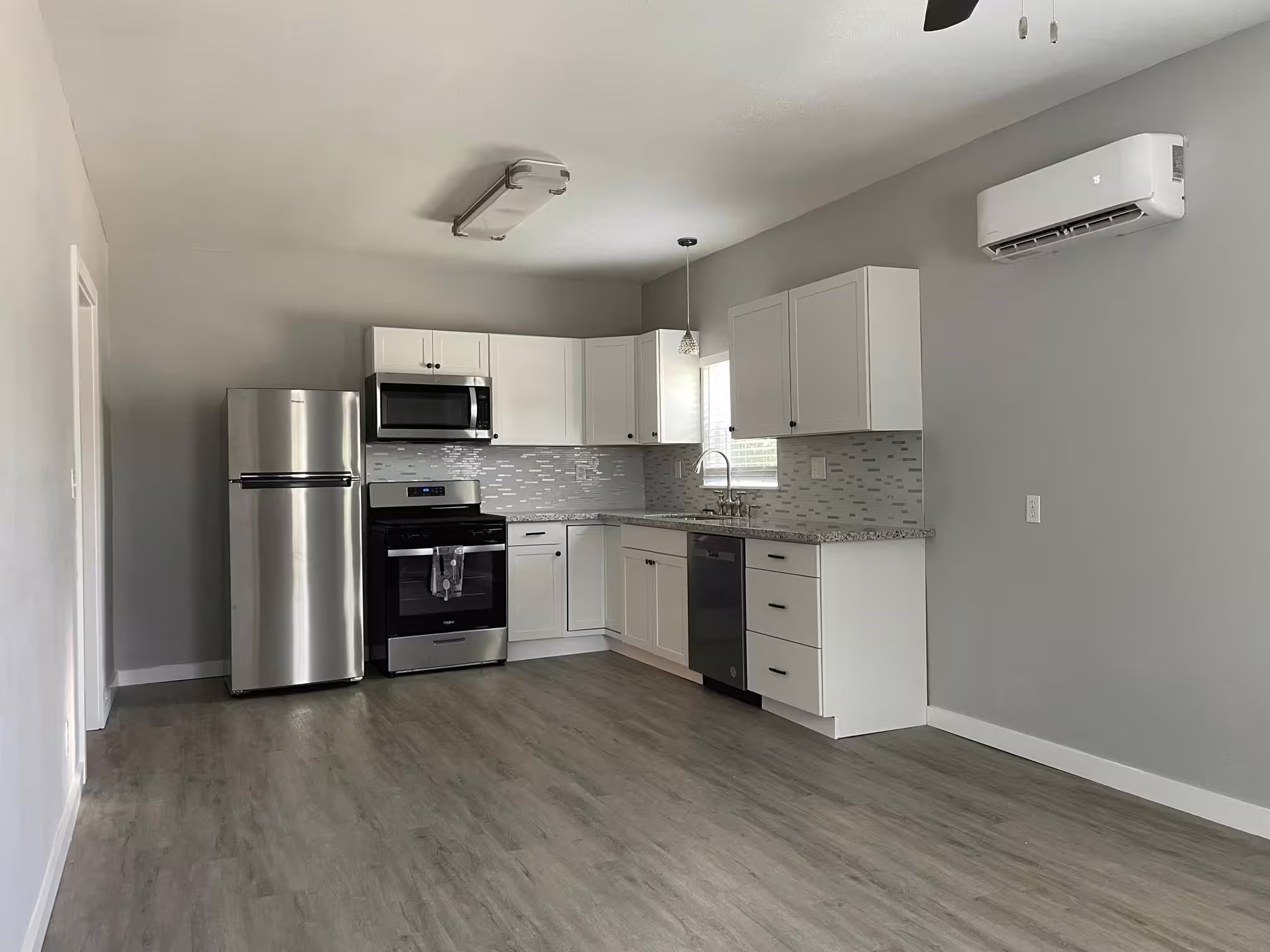Photo 7 of 1701 40th Street, Galveston, TX