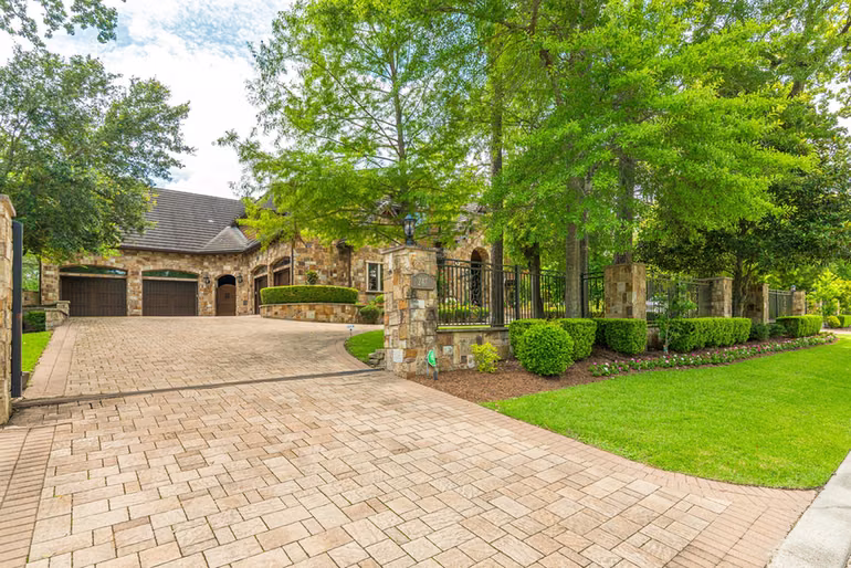 Photo 7 of 247 S Fazio Way, Spring, TX