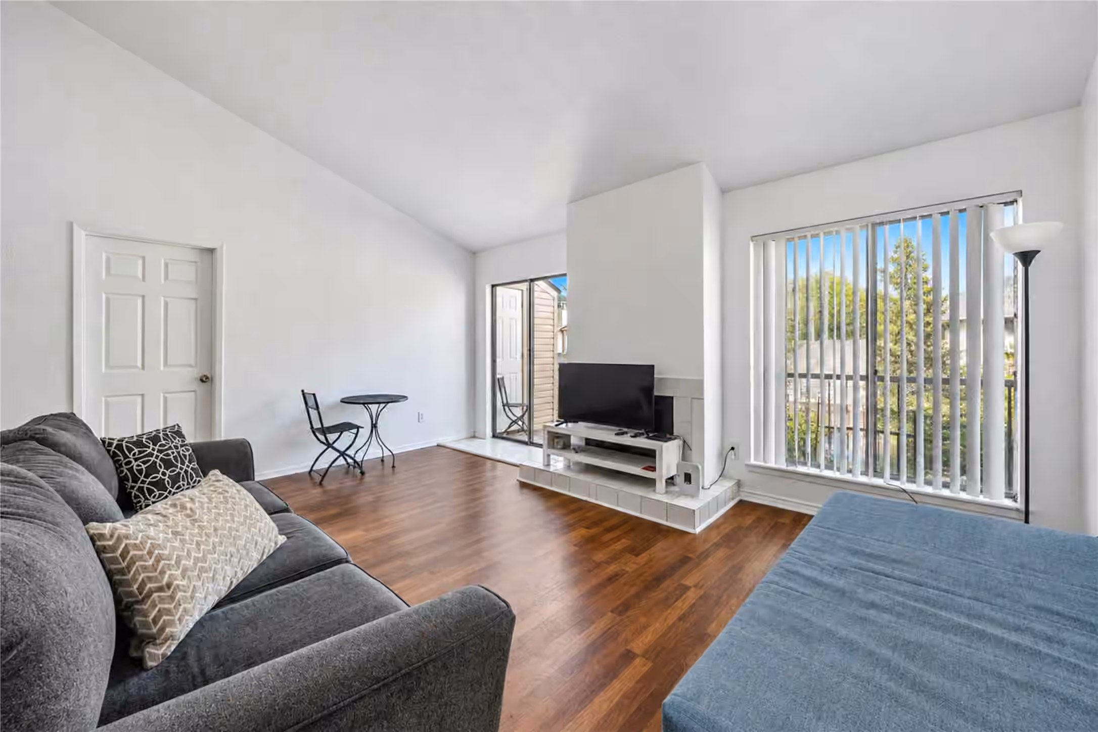 Photo of 9707 Richmond Avenue 14, Houston, TX 77042