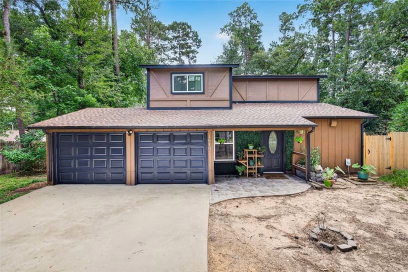 Photo of 1610 N Red Cedar Circle, The Woodlands, TX