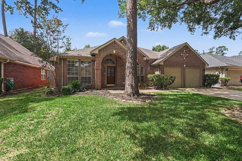 Photo of 11903 Lakewood Trial Trail, Tomball, TX