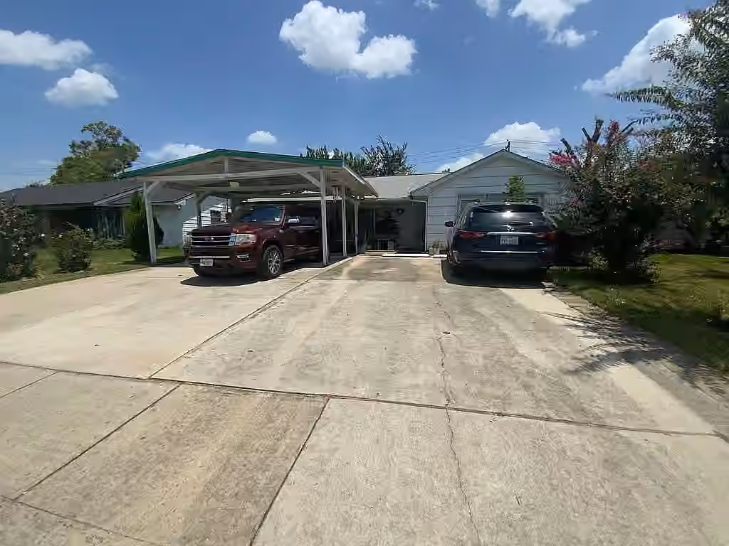 Photo of 1838 Huge Oaks Street, Houston, TX 77055